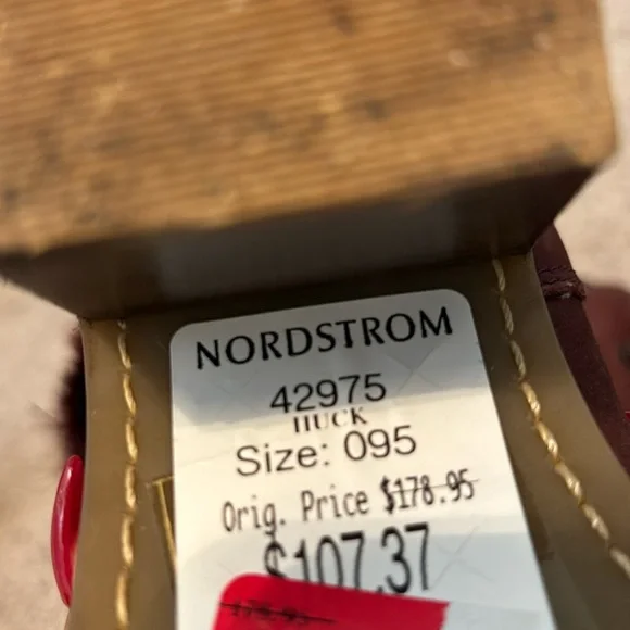 Steve Madden Huck Burgundy Leather Faux Fur Lace-Up Boots - Picture 7 of 8